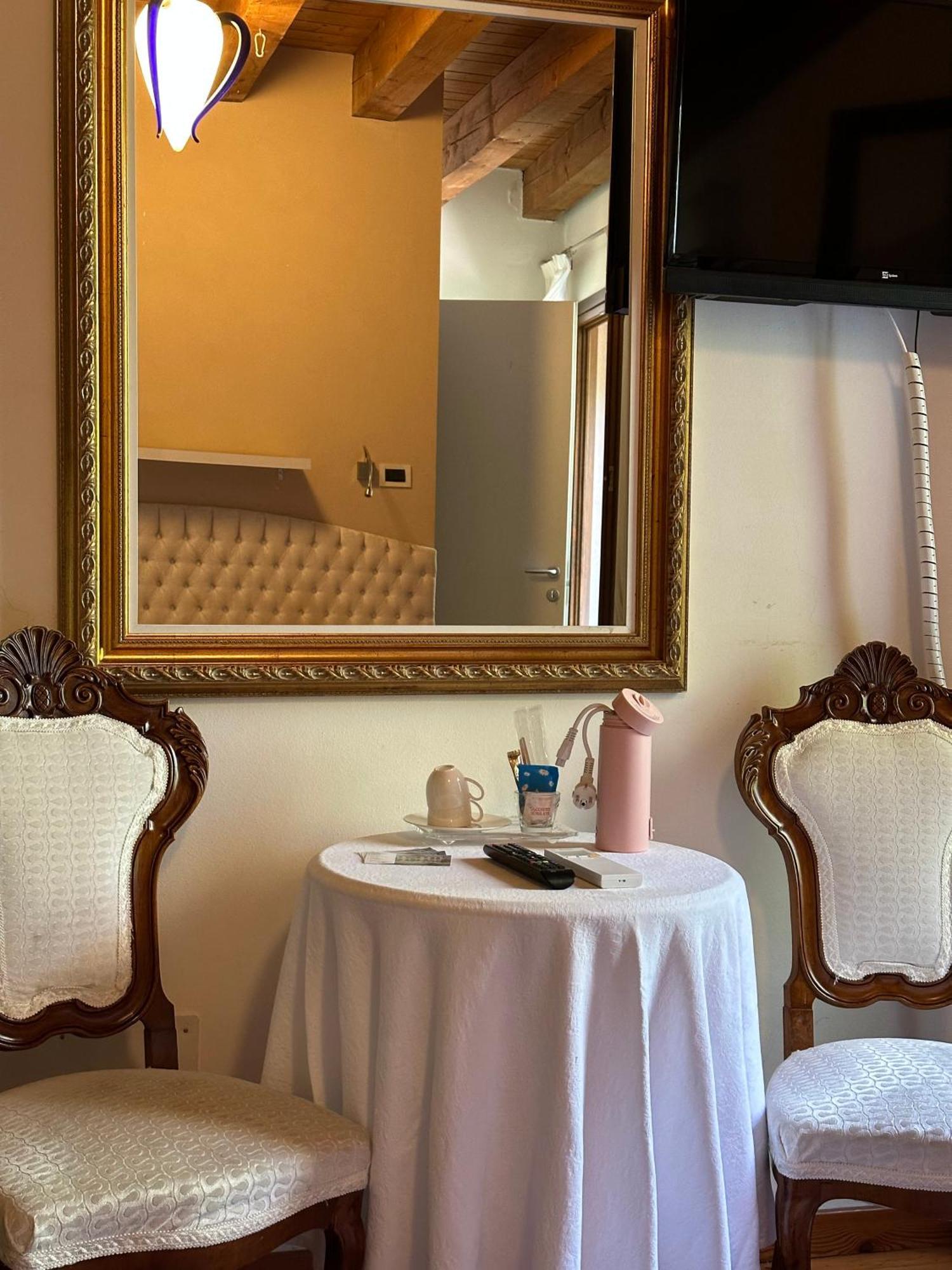 Ca' Hemingway Aparthotel Μπασάνο Ντελ Γκράπα Εξωτερικό φωτογραφία