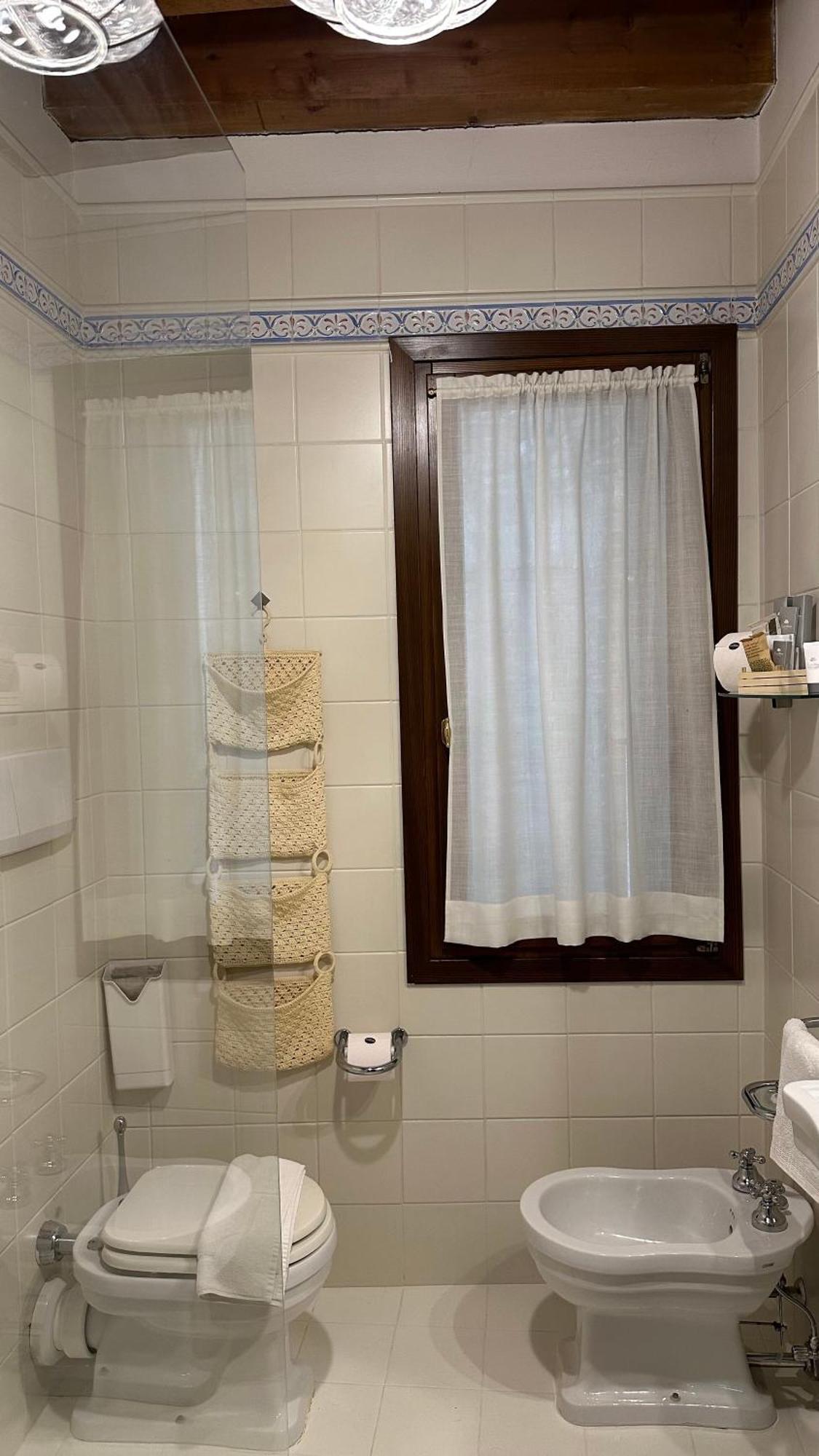 Ca' Hemingway Aparthotel Μπασάνο Ντελ Γκράπα Εξωτερικό φωτογραφία